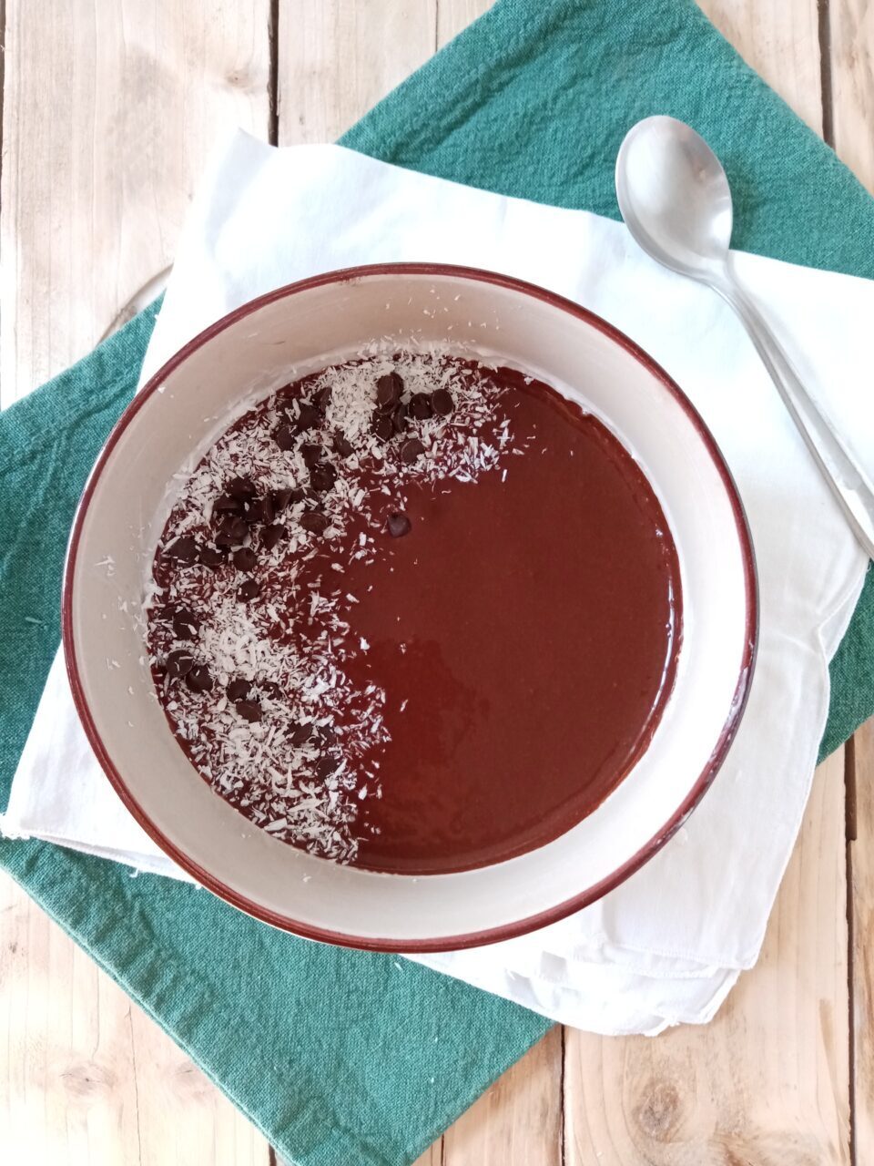 Bowl al cocco e cioccolato