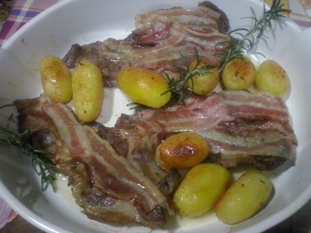 Braciole di maiale ai semi di finocchio