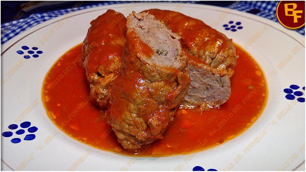 Braciole o brasciole di vitello al sugo