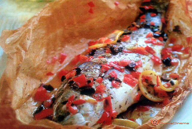 Branzino al cartoccio con peperoni
