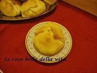 Branzoaice Trandafir(Rose ripiene di ricotta) -Dolce rumeno