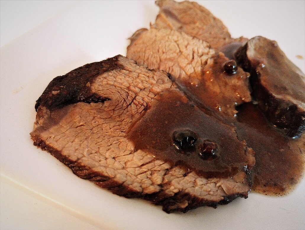 Brasato con bacche di ginepro