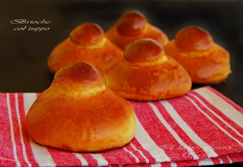 Brioche col tuppo