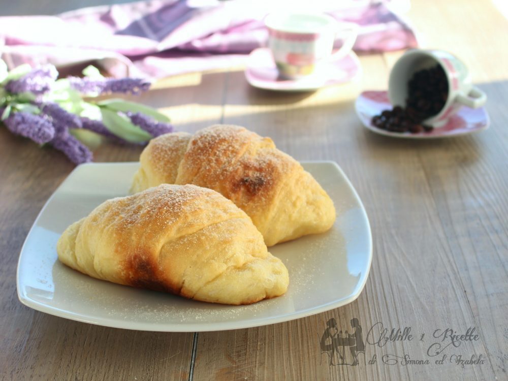 Brioche soffici da colazione, fornetto versilia o in forno classico