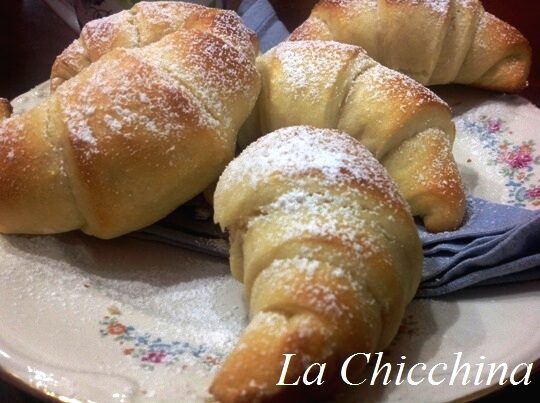 Brioches allo yogurt senza burro