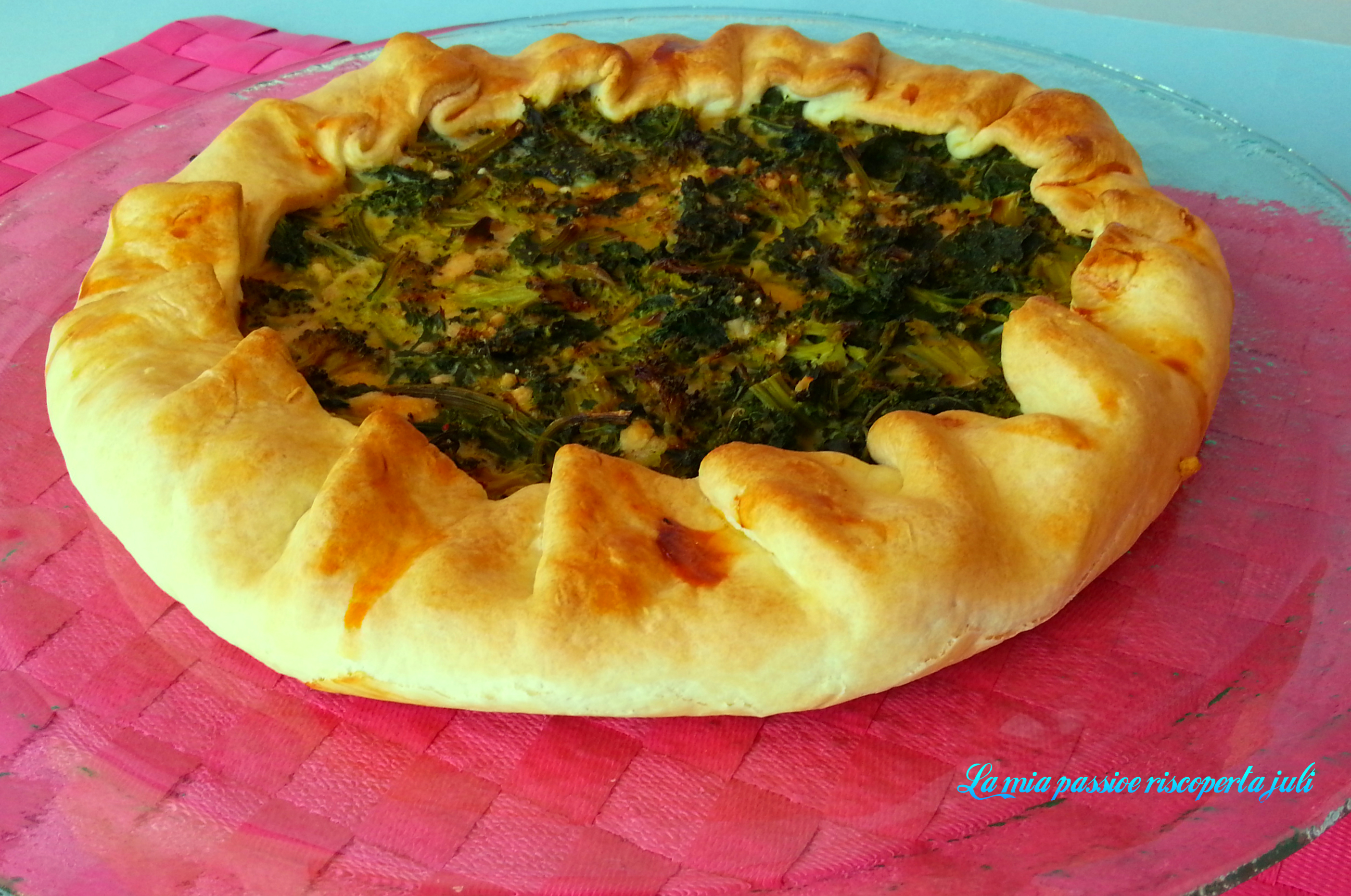 Brisee con qualedda e broccoletto