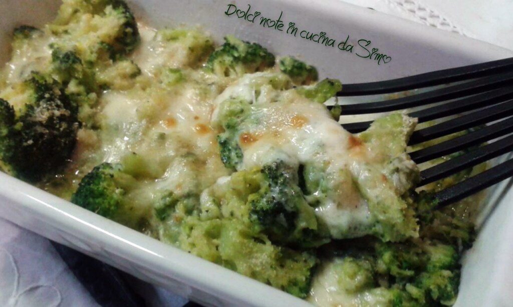 Broccoli al gratin