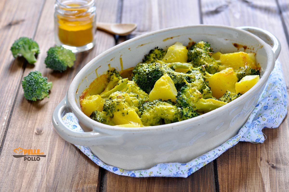 Broccoli e patate gratinati alla curcuma