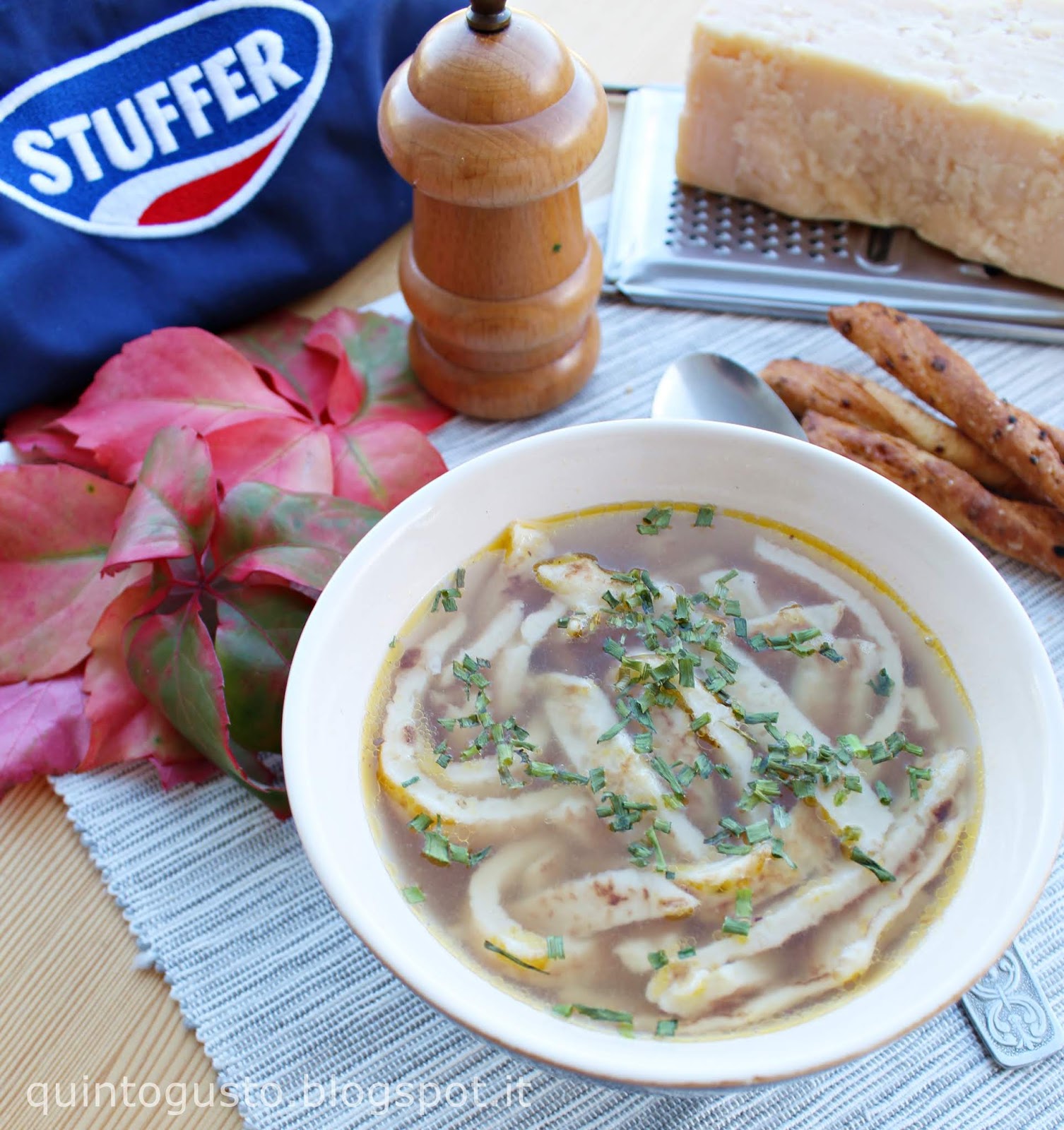 Brodo con tagliolini di crespelle