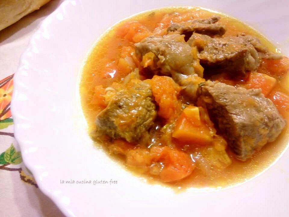 Brodo di carne con la zucca