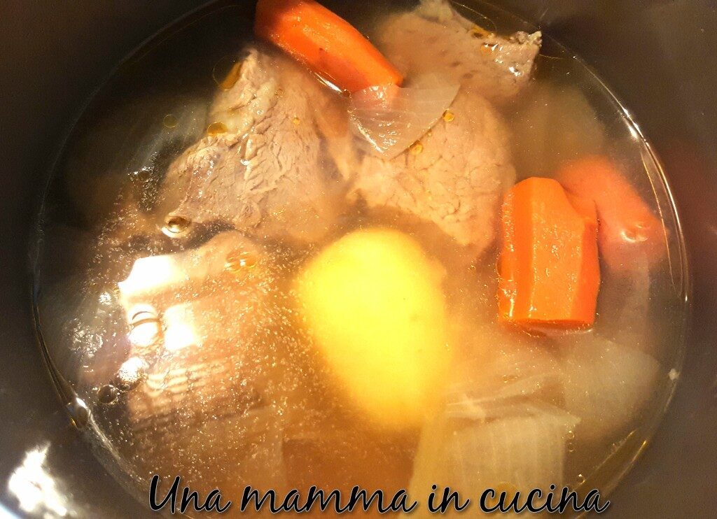 Brodo di carne