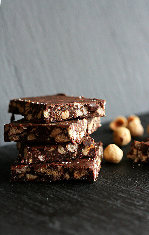 Brownies alle nocciole senza cottura e senza glutine