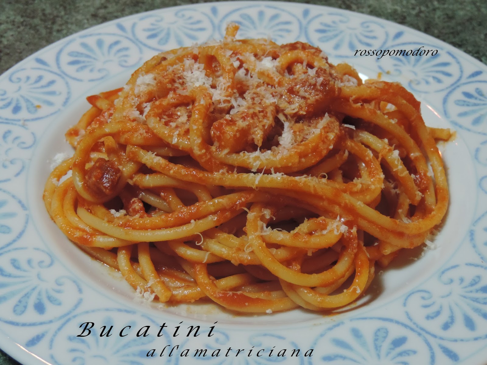 Bucatini all’ amatriciana