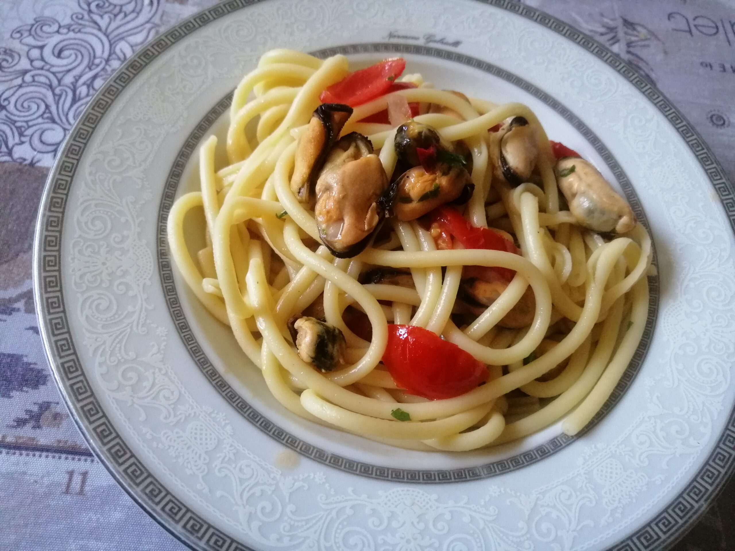 Bucatini all’impepata di cozze