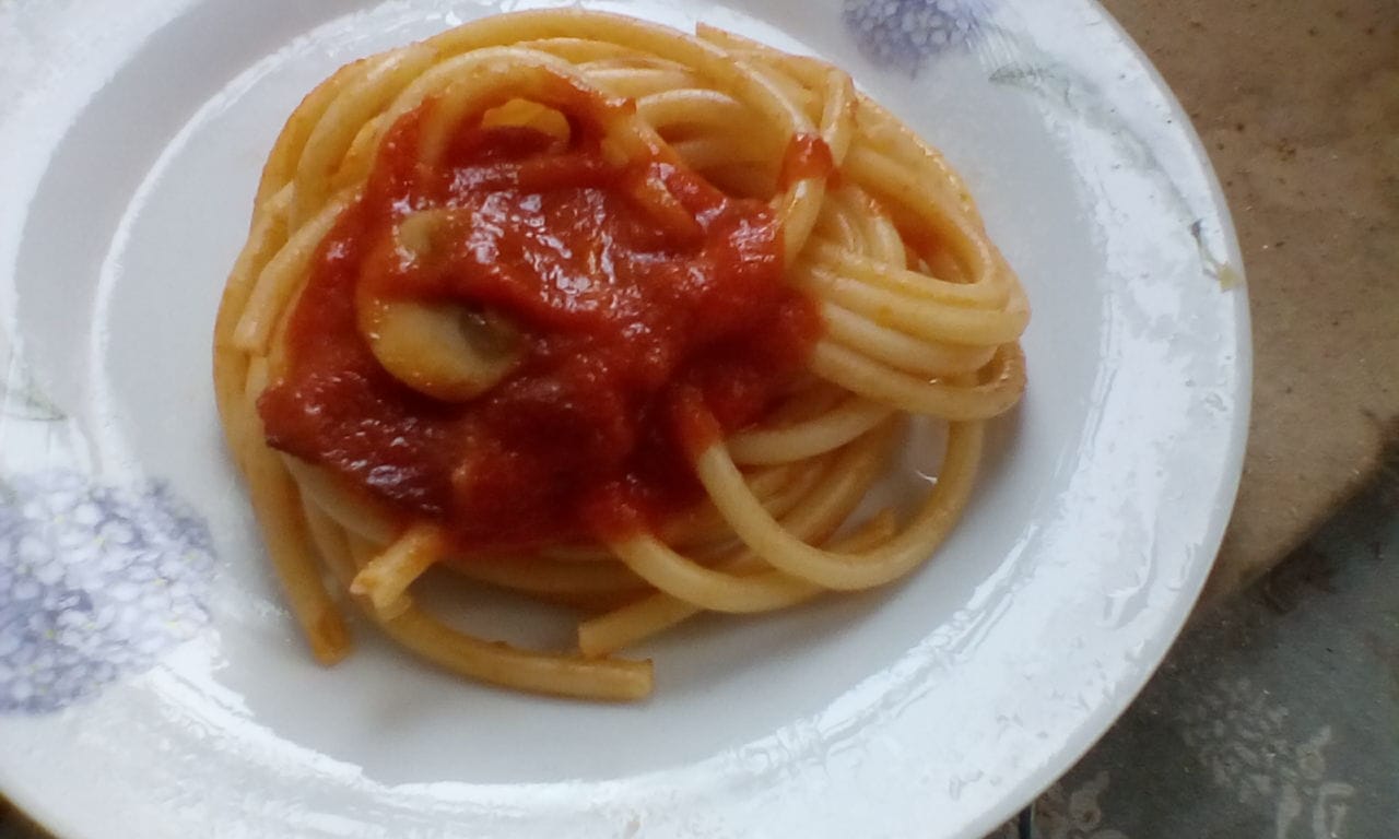 Bucatini speck e funghi