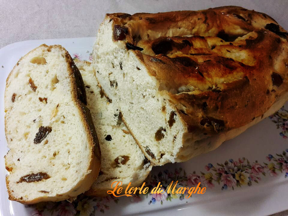Buccellato lucchese toscano