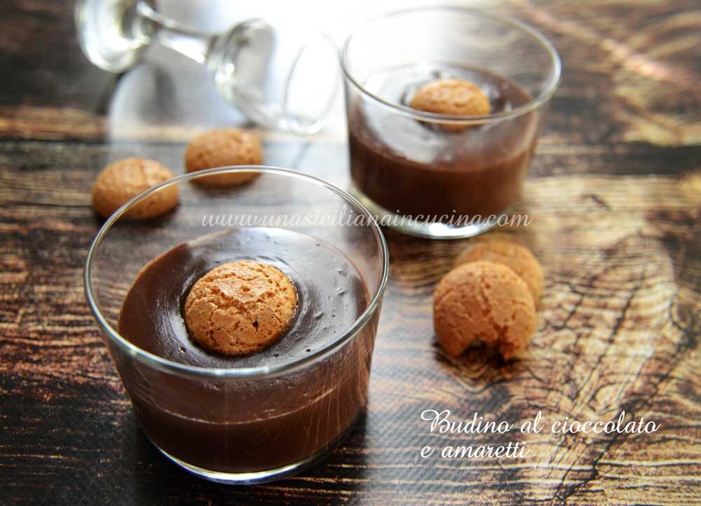 Budino al cioccolato e amaretti