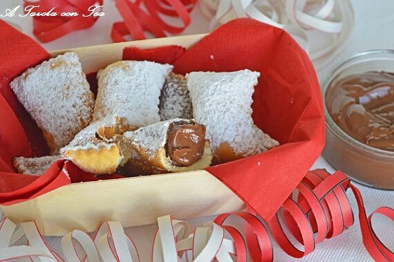 Bugie ripiene di Nutella