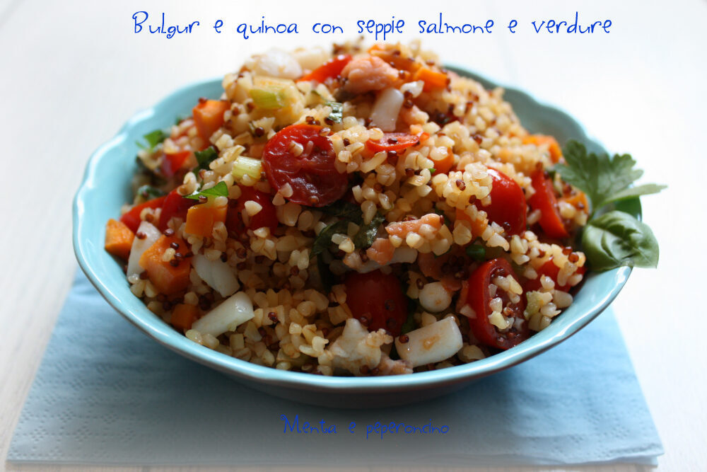 Bulgur e quinoa con seppie salmone e verdure