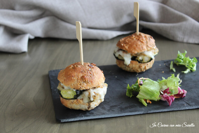 Burger alle zucchine gratinate