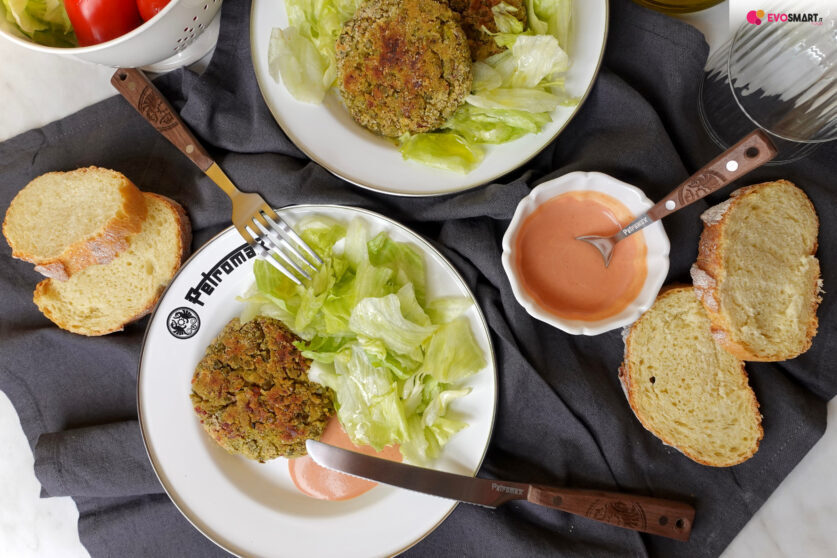 Burger di piselli e bresaola senza uova