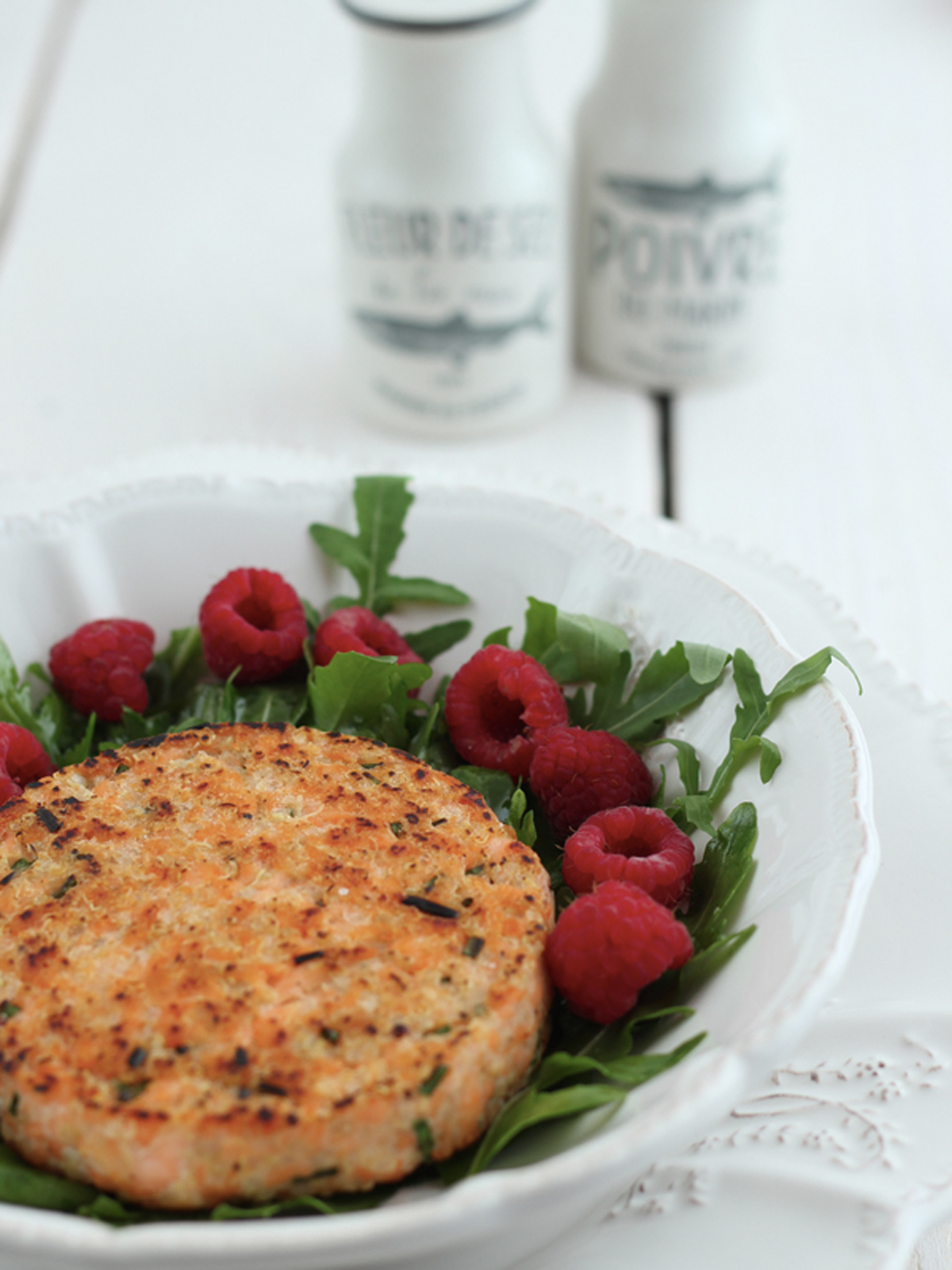 Burger di salmone e quinoa