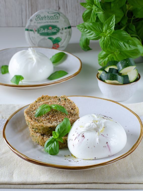 Burger di zucchine e patate con burrata deliziosa