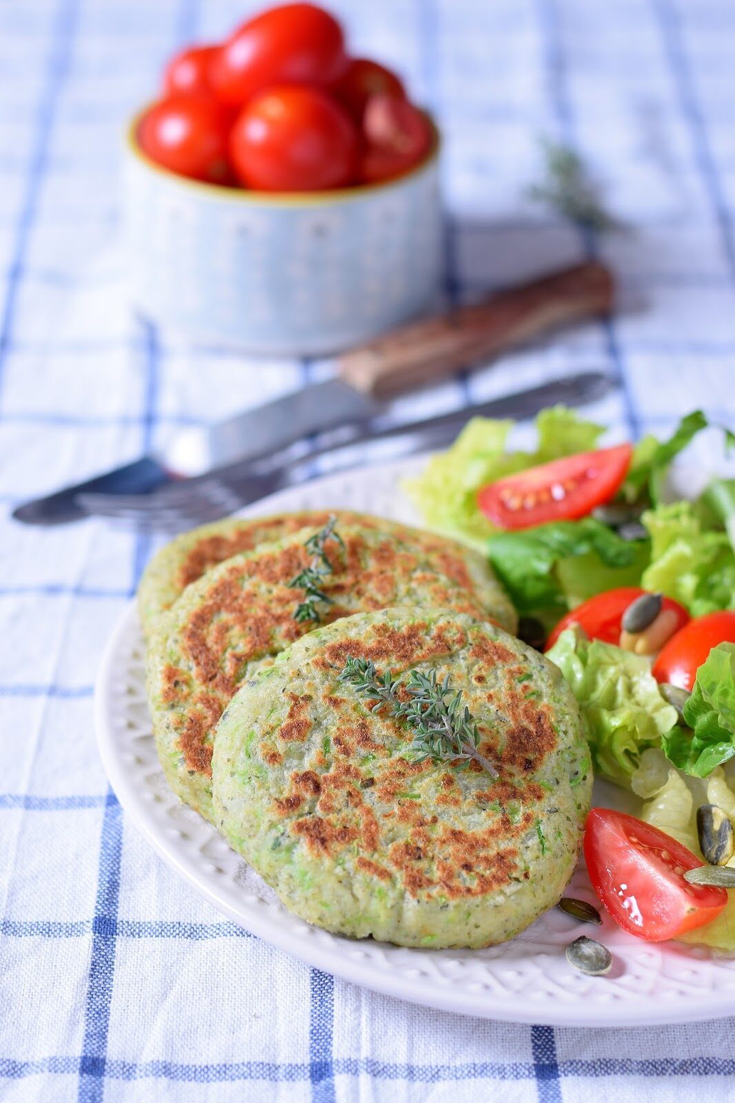 Burger vegetariani di zucchine e ricotta