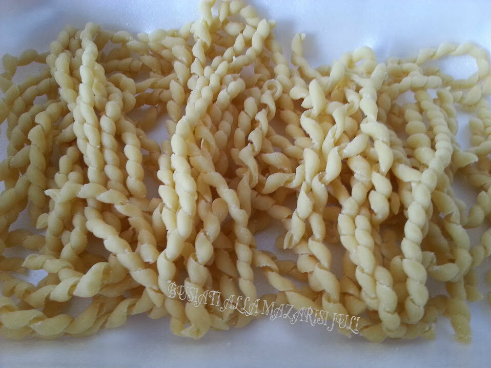 Busiate pasta fresca, alla siciliana