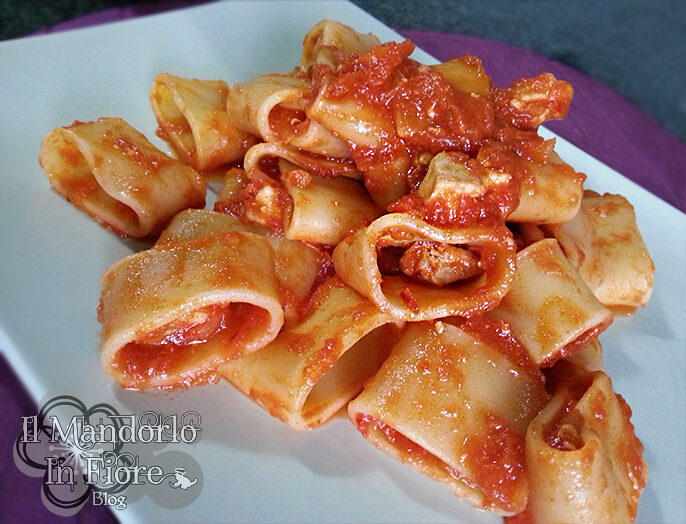 Calamarata con sugo di pesce spada