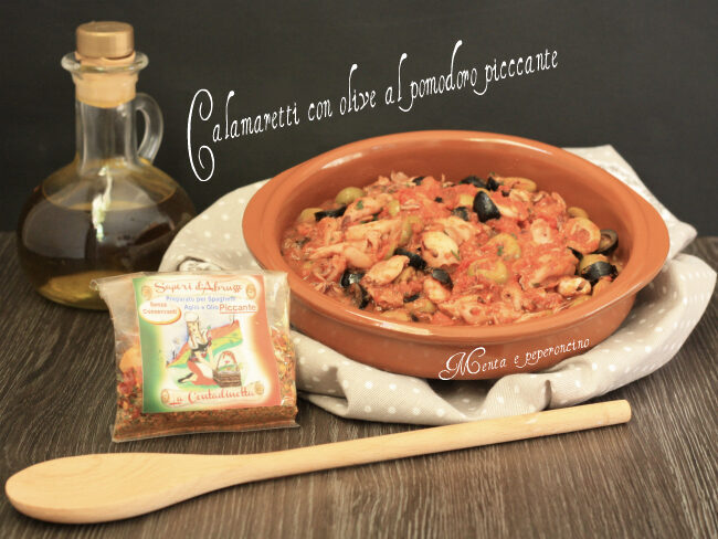 Calamaretti con olive al pomodoro piccante