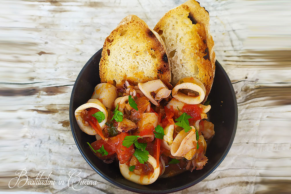 Calamaretti in umido