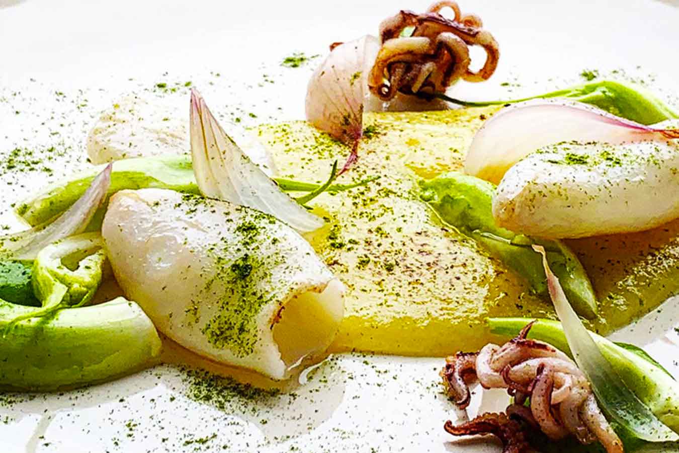 Calamari, puntarelle e crema di patate