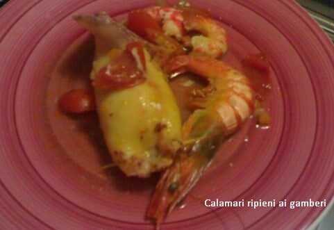 Calamari ripieni ai gamberi