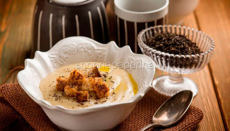 Calda vellutata di patate al tè lapsang souchong , da provare!