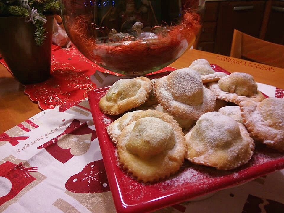 Calzoncelli castagne e cioccolato