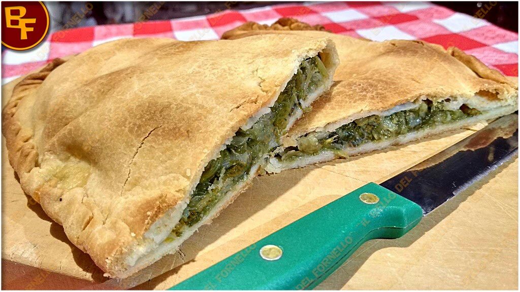 Calzone napoletano con scarola