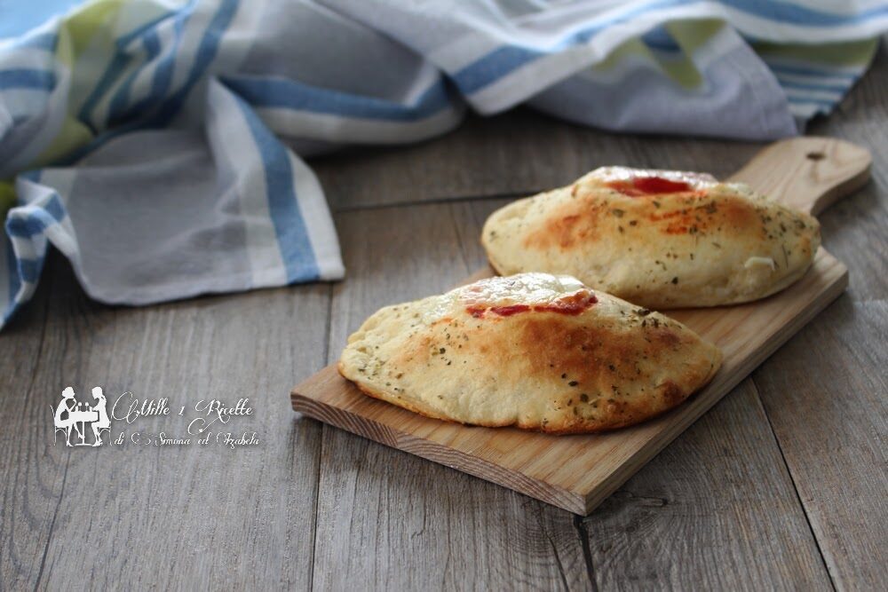 Calzoni rustici al forno