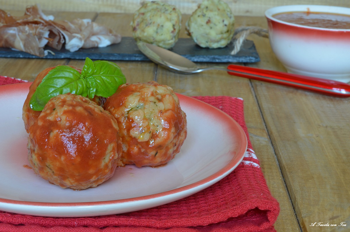 Canederli al pomodoro ricetta semplice