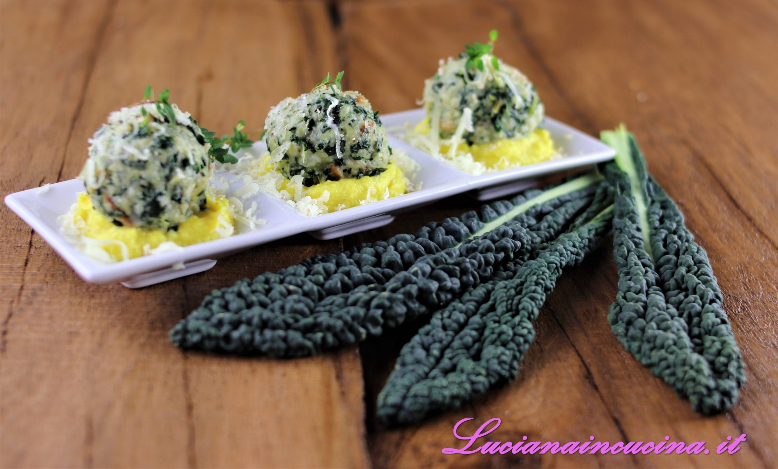 Canederli di cavolo nero con maionese di cavolfiore