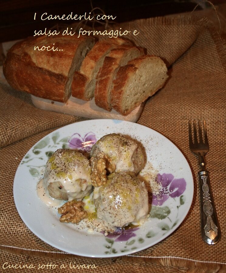 Canederli (knodel)