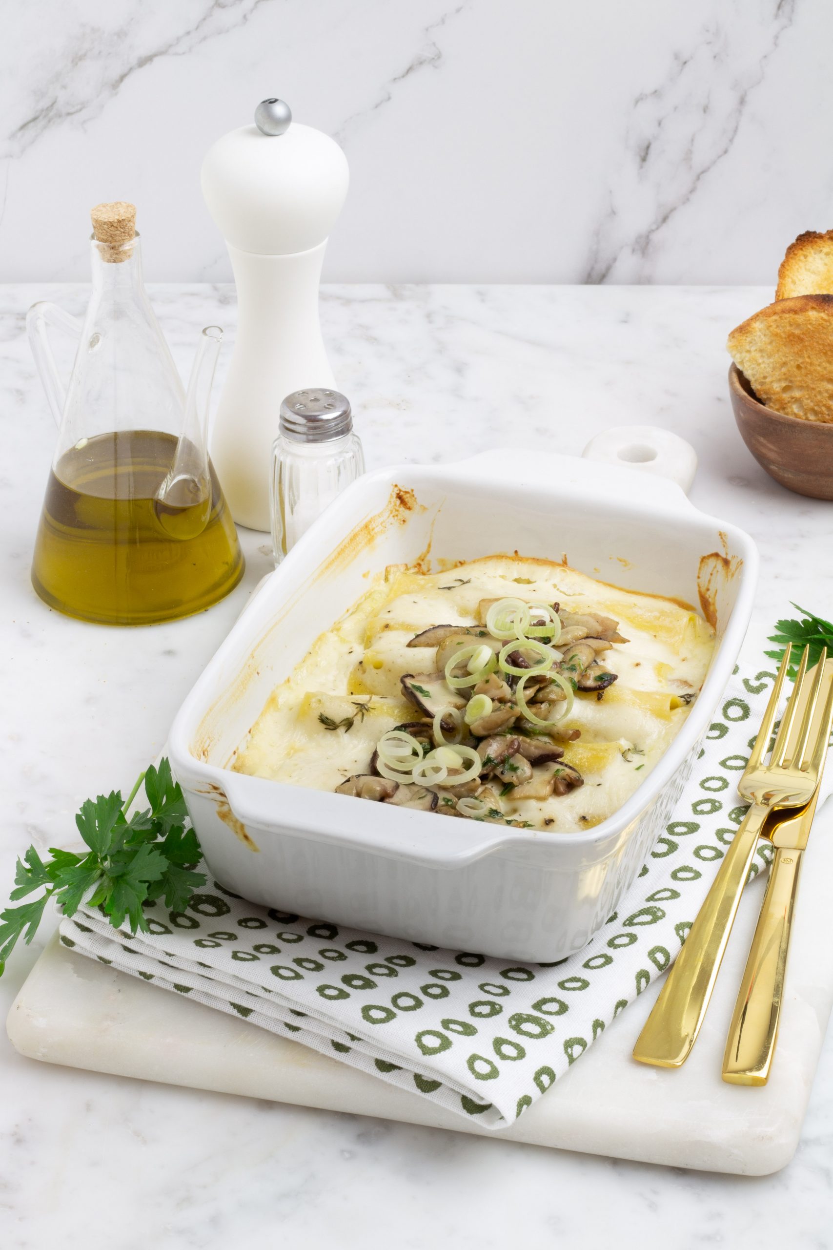 Cannelloni con funghi porcini e porri