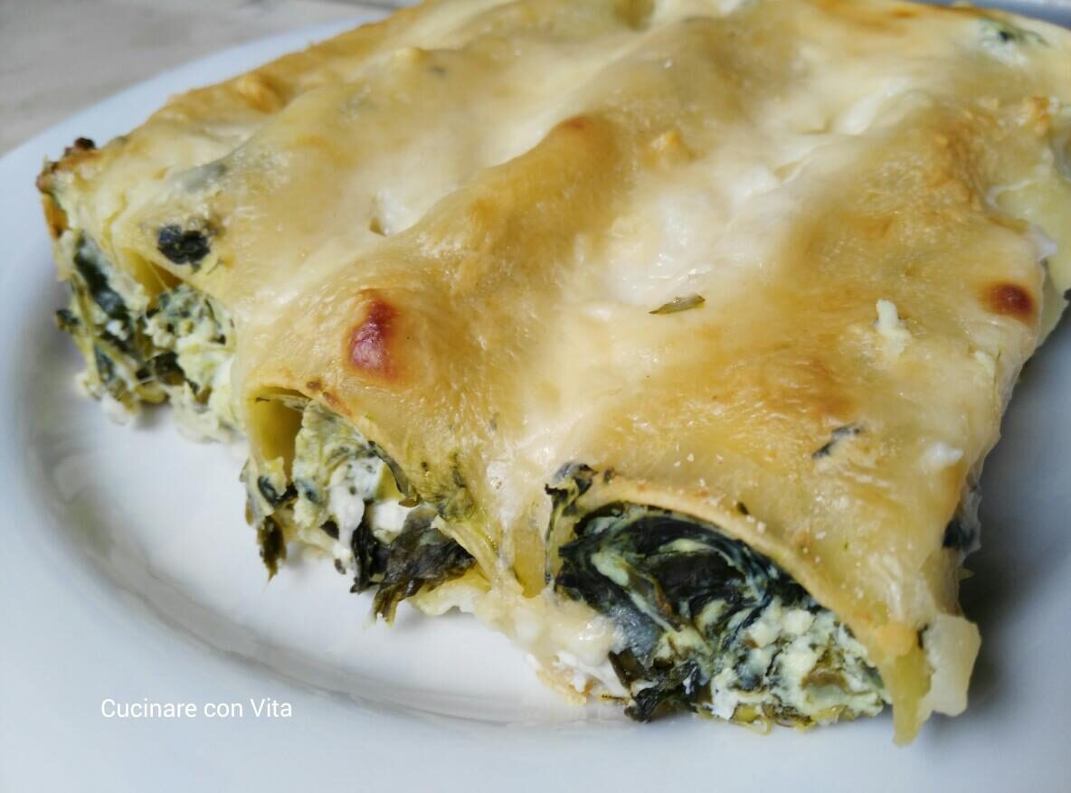 Cannelloni ripieni con ricotta e spinaci
