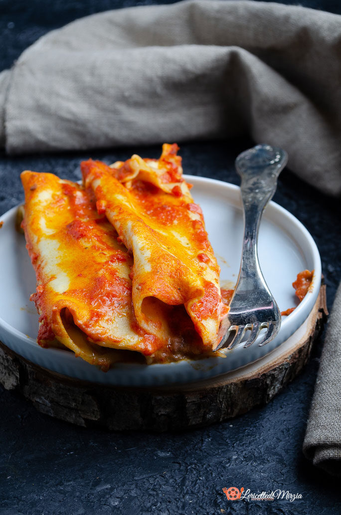 Cannelloni ripieni di carne macinata