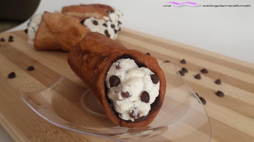 Cannoli a modo mio con e senza bimby