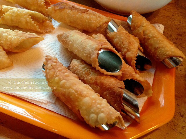 Cannoli alla Siciliana, e sono i migliori, non c’è scozzo!
