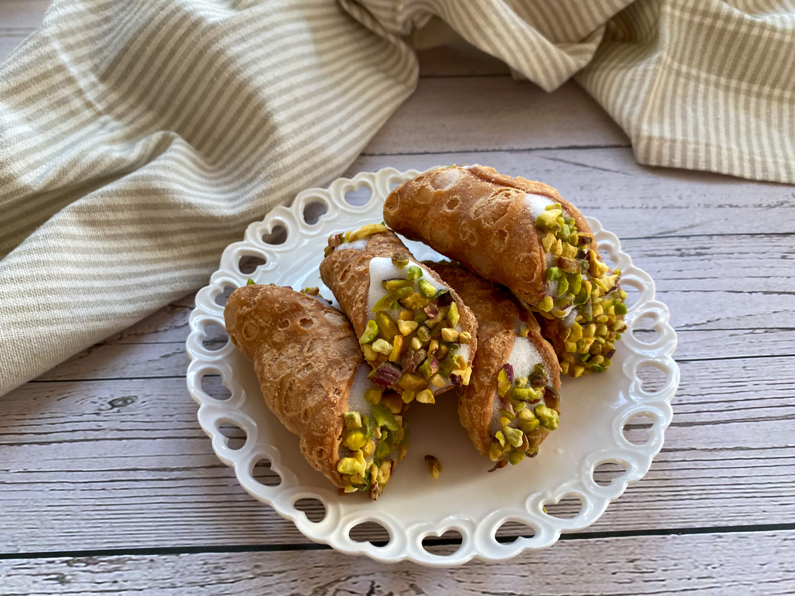 Cannoli siciliani ripieni ricetta tradizionale e bimby