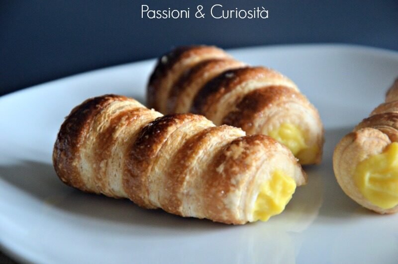 Cannoncini dolci