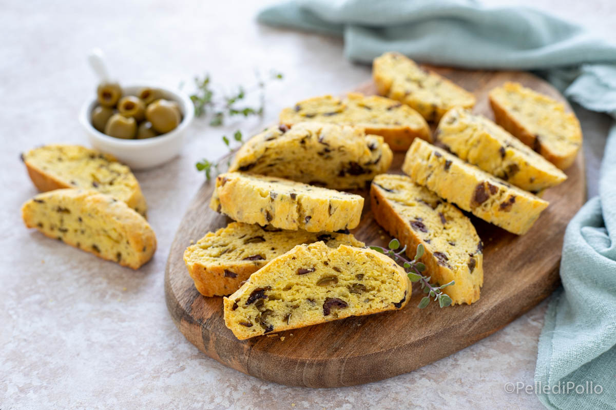 Cantucci salati alle olive