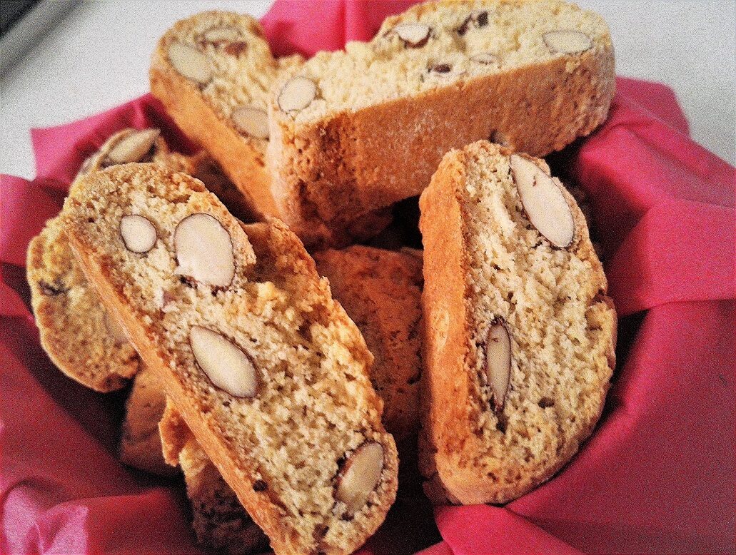 Cantucci (tozzetti) alle mandorle